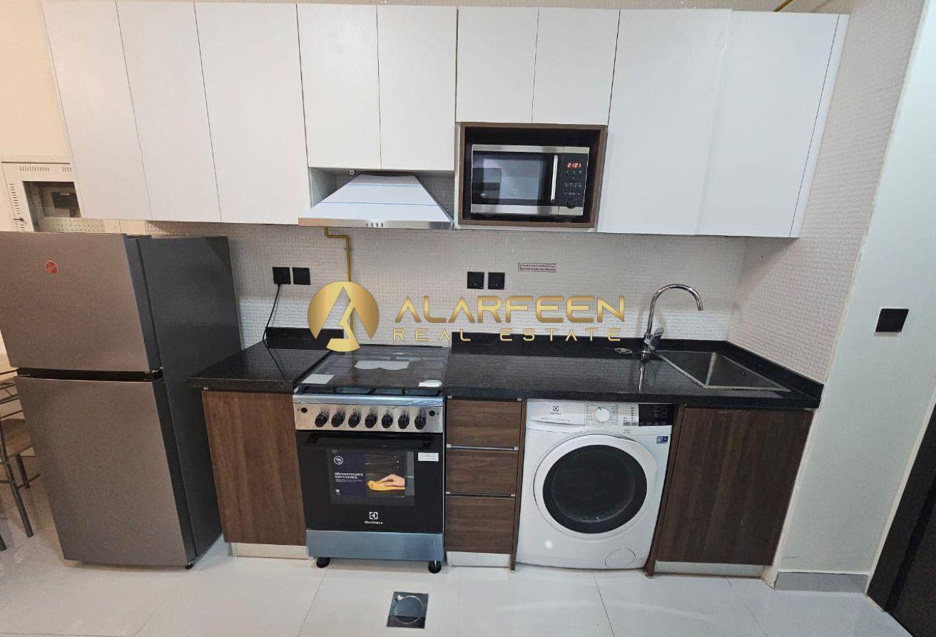 Upgraded Studio Apartment in Arjan with Balcony photo 10