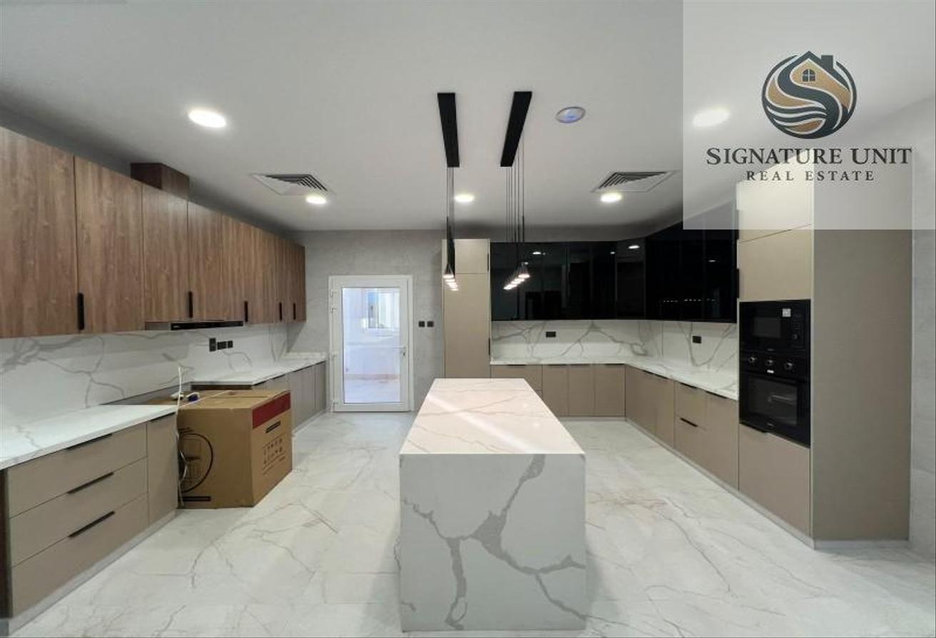 Brand new| 4BR Villa | Maid | pool | Ready To Move photo 13