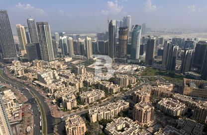 Apartment - 4 - 6 for rent in Vida Residence Downtown - Downtown Dubai - Dubai