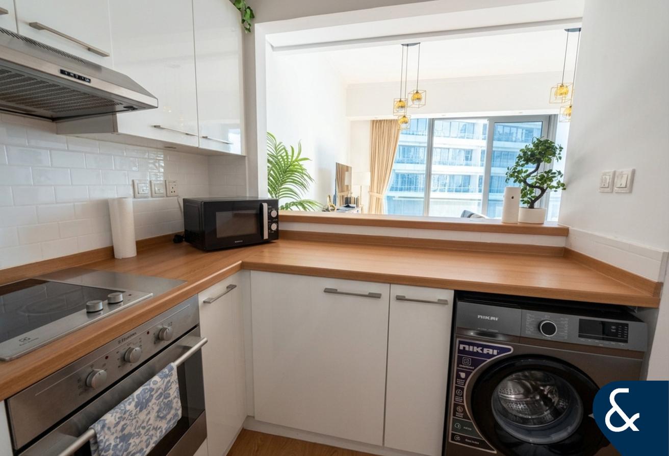 STUDIO APARTMENT | MARINA VIEW | FURNISHED photo 6