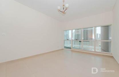 Apartment - 2 Bedrooms - 3 Bathrooms for sale in Dubai Jewel Tower - Dubai Media City - Dubai