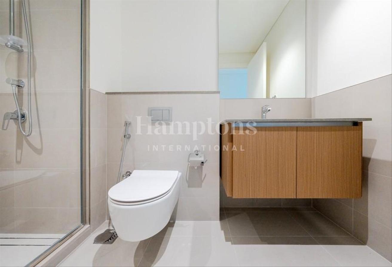 Mid Floor | Property Managed | Spacious photo 13