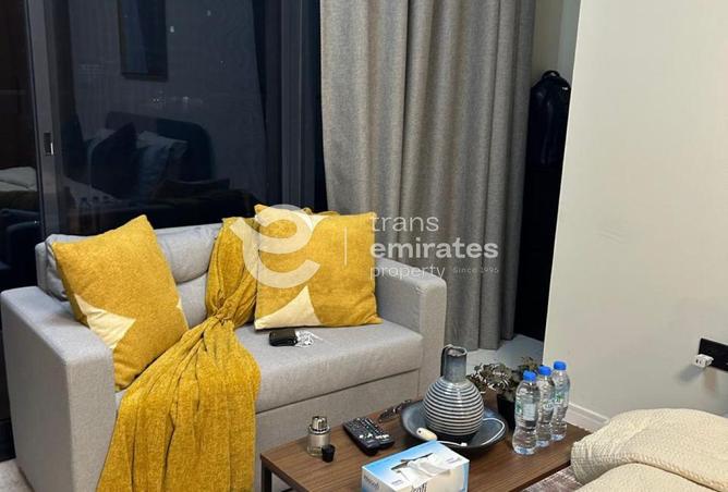 83219215 - Property Image 2