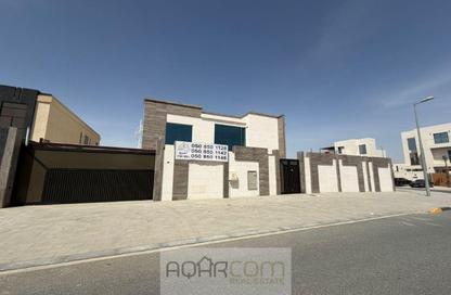 Villa - 6 Bedrooms - 7+ Bathrooms for sale in Al Hooshi Villas - Hoshi - Al Badie - Sharjah