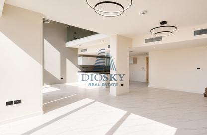 Villa - 2 Bedrooms - 4 Bathrooms for rent in Rukan 3 - Rukan - Dubai Villa - 2 Bedrooms - 4 Bathrooms for rent in Rukan 3 - Rukan - Dubai