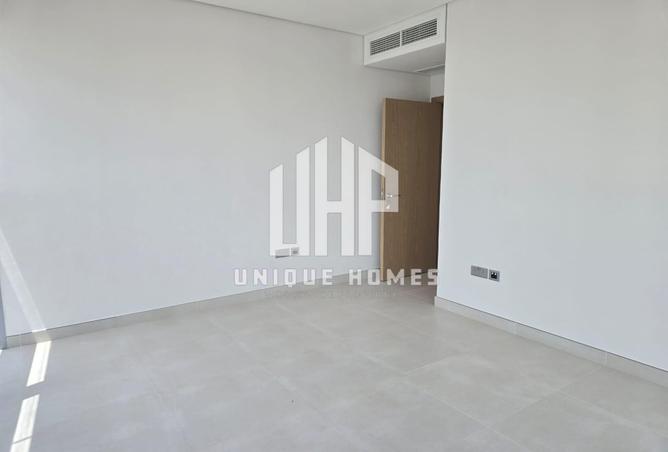 122911678 - Property Main Image
