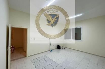 Apartment - 2 Bedrooms - 2 Bathrooms for rent in Al Majaz 2 - Al Majaz - Sharjah Apartment - 2 Bedrooms - 2 Bathrooms for rent in Al Majaz 2 - Al Majaz - Sharjah