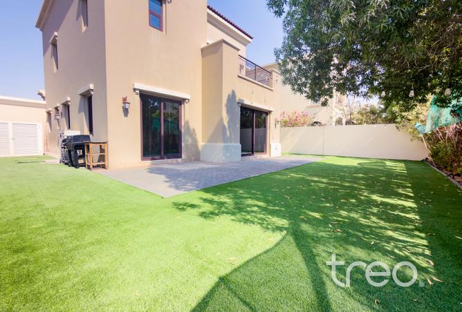 142851045 - Property Main Image
