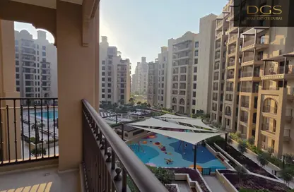 Apartment - 2 Bedrooms - 2 Bathrooms for rent in Al Jazi 4 - Madinat Jumeirah Living - Umm Suqeim - Dubai