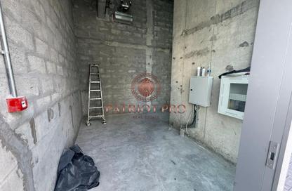 Shop - Studio for rent in Stonehenge Residences II - District 15 - Jumeirah Village Circle - Dubai