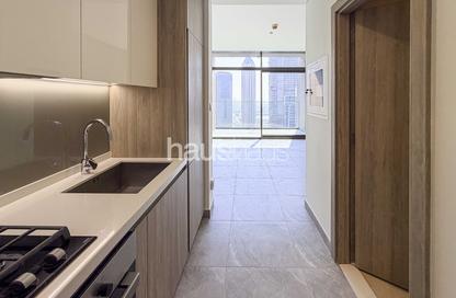 Apartment - Studio - 1 for rent in Peninsula Two - Peninsula - Business Bay - Dubai