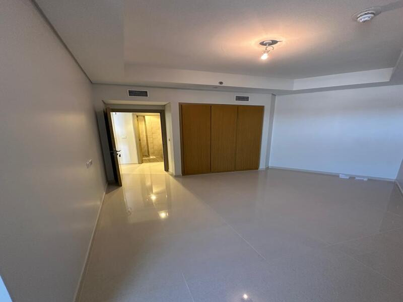 HIGH FLOOR | NEGOTIABLE | RENTED gallery image