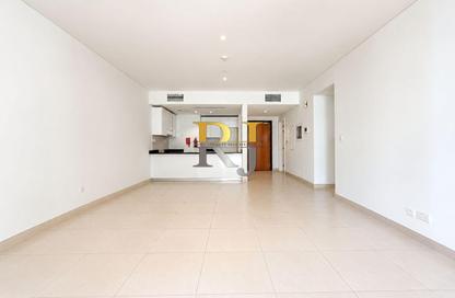 Apartment - 2 Bedrooms - 2 Bathrooms for rent in Golden Sands 15 - Al Mankhool - Bur Dubai - Dubai