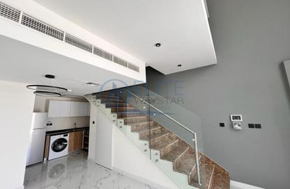 Townhouse - 1 - 2 for rent in Rukan 3 - Rukan - Dubai