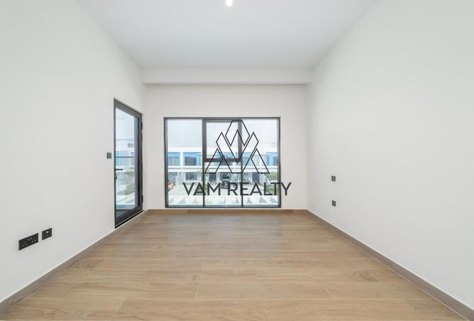 88330213 - Property Image 3