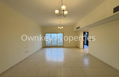 Apartment - 2 - 3 for rent in Sunrise Tower - District 11 - Jumeirah Village Circle - Dubai