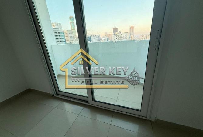 70290938 - Property Image 2