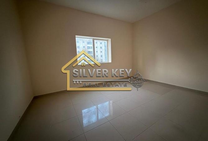 70290938 - Property Image 3