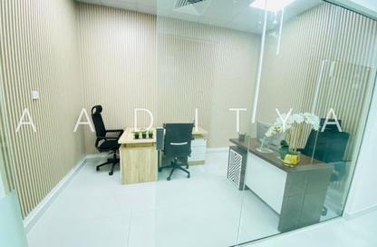 Office Space - Studio - 1 Bathroom for rent in Red Avenue - Al Garhoud - Dubai