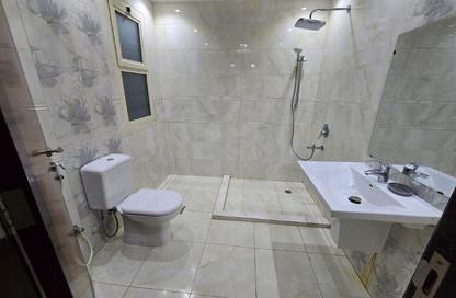 Apartment - 2 Bedrooms - 4 Bathrooms for rent in Ajman Corniche Residences - Ajman Corniche Road - Ajman