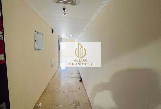 60125701 - Property Image 2