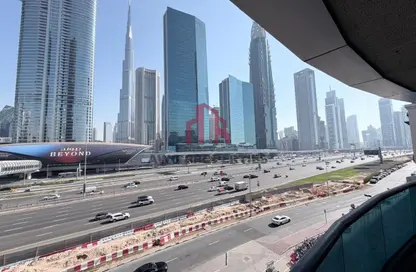 مكتب - 4 حمامات للايجار في مركز مزايا - شارع الشيخ زايد - دبي