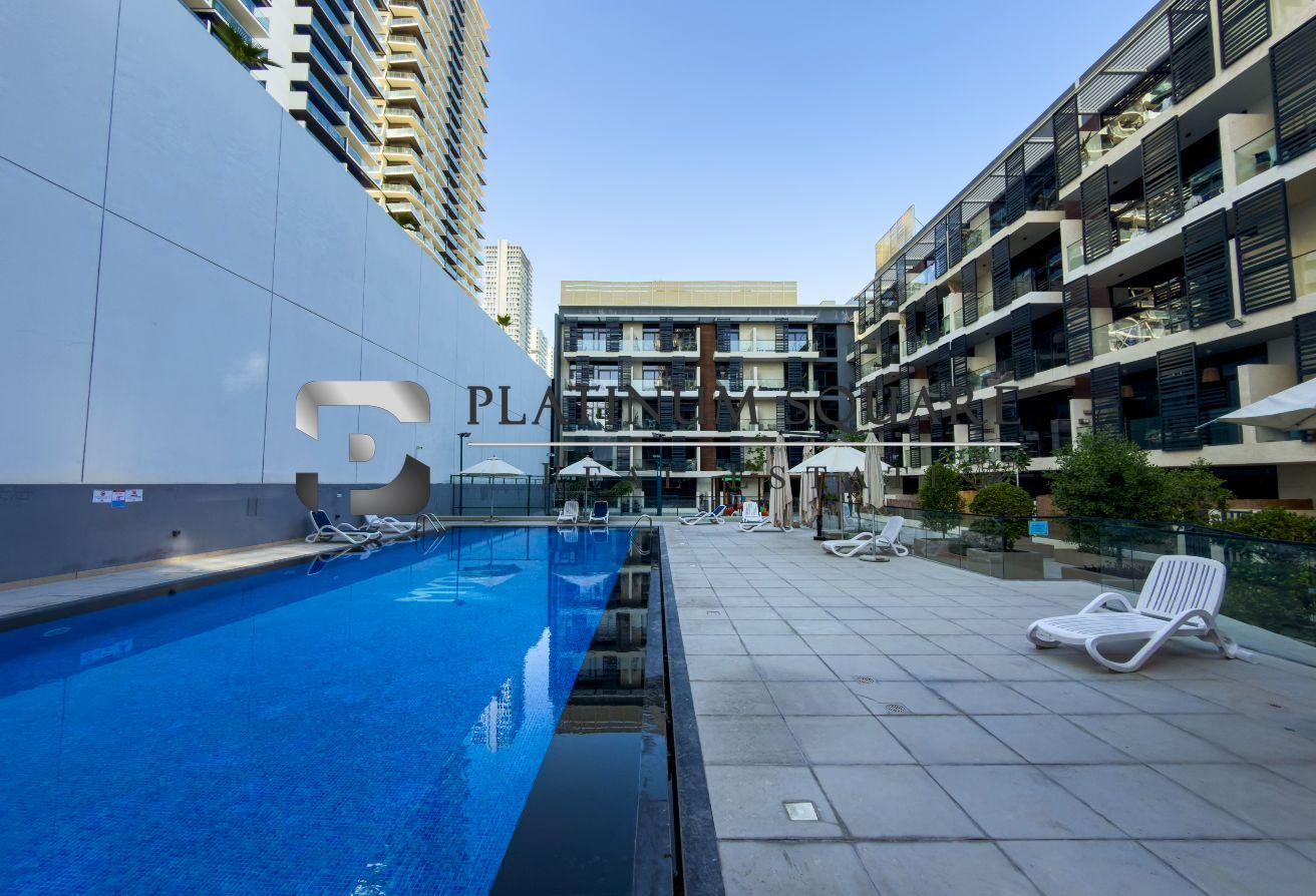 Pool View | Vacant | High Floor photo 9