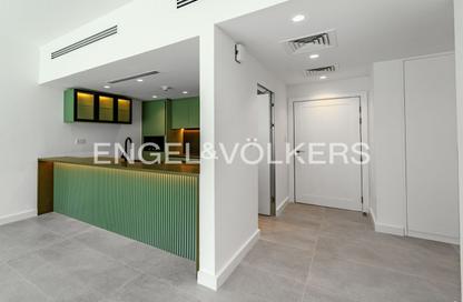 Apartment - 1 - 1 for rent in Al Thayyal 1 - Al Thayyal - Greens - Dubai