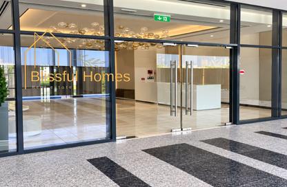 Shop - Studio for sale in Azizi Riviera 22 - Azizi Riviera - Meydan One - Meydan - Dubai