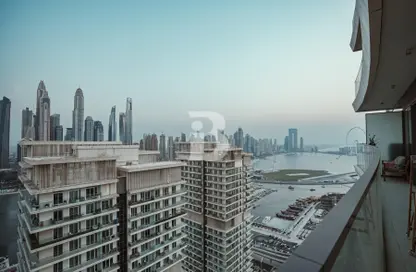 Apartment - 2 Bedrooms - 2 Bathrooms for sale in Beach Vista Tower 1 - Beach Vista - EMAAR Beachfront - Dubai Harbour - Dubai