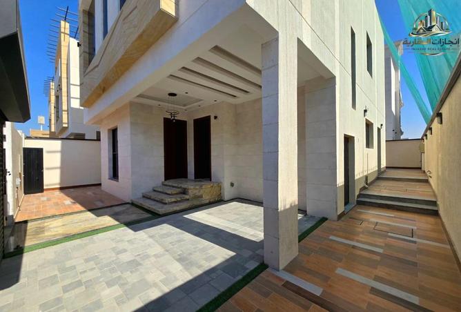 96110182 - Property Image 2