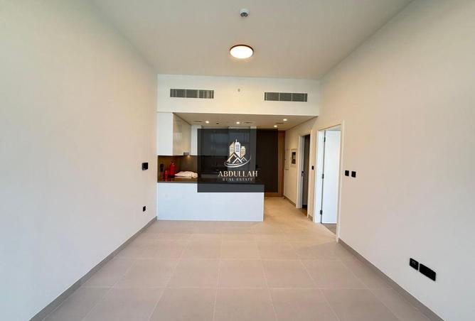 98245870 - Property Main Image