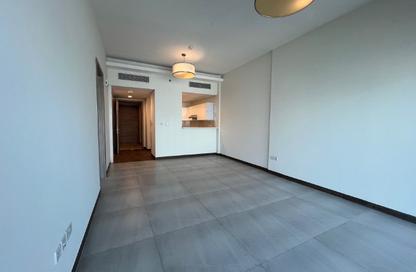 Apartment - 1 - 2 for sale in SOL Bay - Business Bay - Dubai