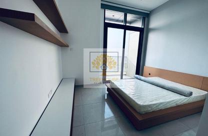 Apartment - Studio - 1 Bathroom for rent in Blue Waves Tower - Dubai Land Residence Complex - Dubai Apartment - Studio - 1 Bathroom for rent in Blue Waves Tower - Dubai Land Residence Complex - Dubai