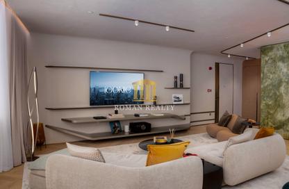 Apartment - 4 Bedrooms - 6 Bathrooms for sale in Iconic Residence - Dubai Internet City - Dubai