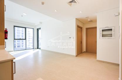 Apartment - 1 Bedroom - 1 Bathroom for rent in Seagate Building 2 - Seagate - Mina Rashid - Dubai