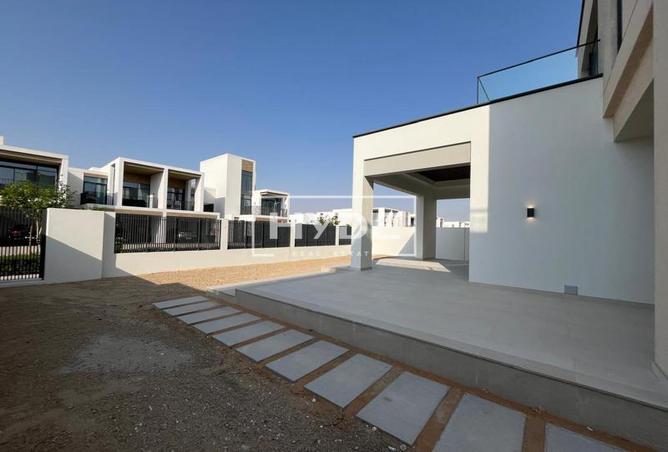 2PCfliuwL56 - Property Image 2