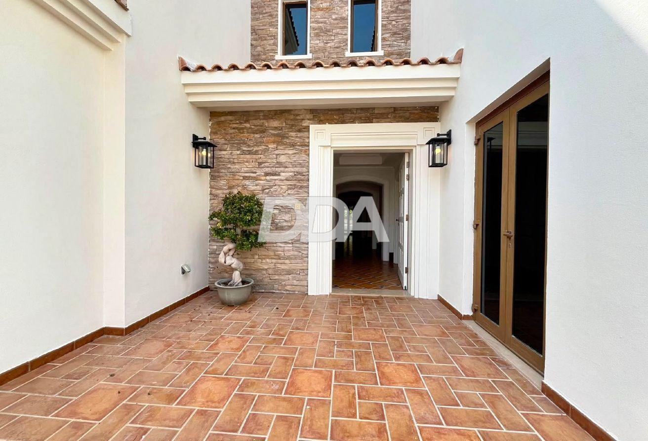 NEWLY FURNISHED | IMMACULATE | MOVE-IN READY photo 9