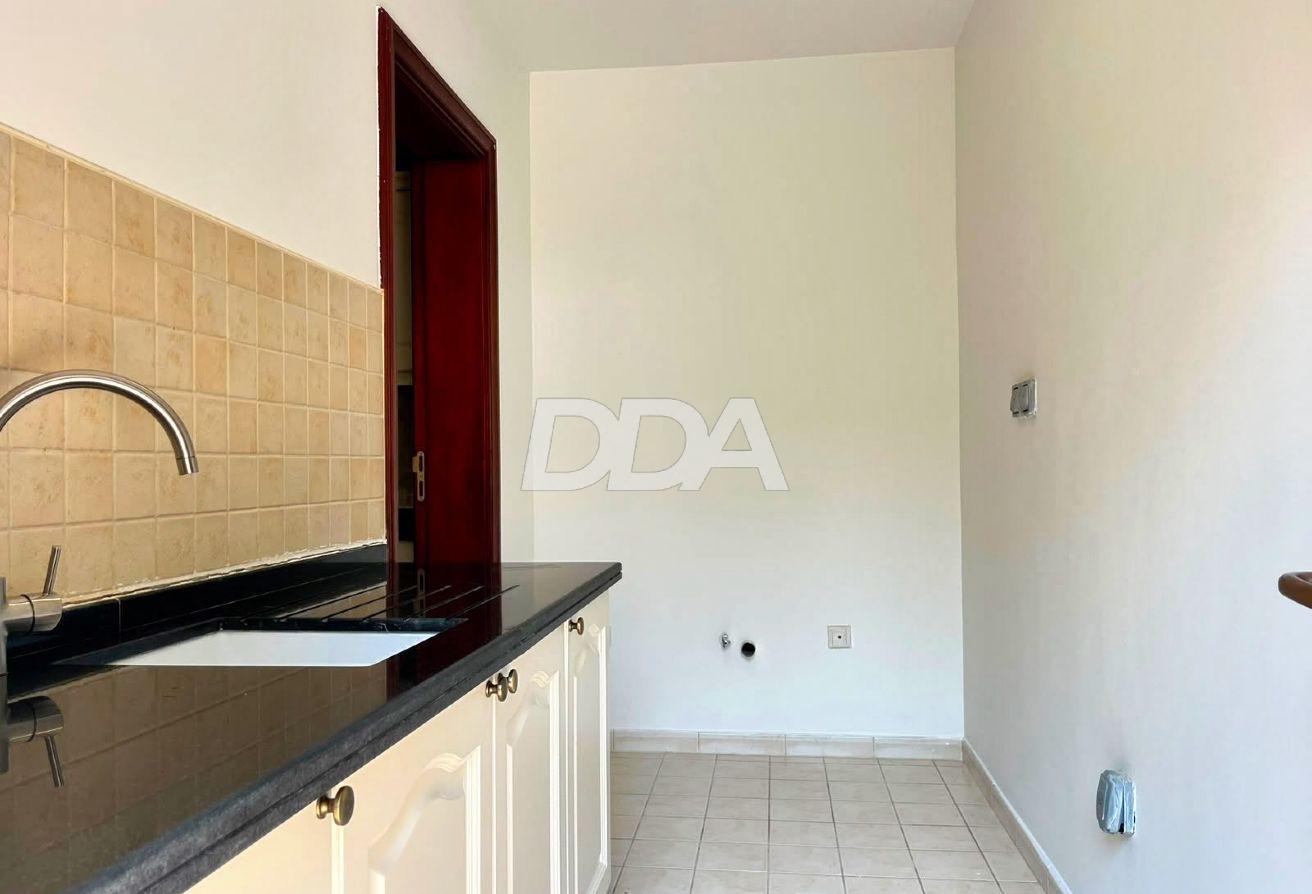 NEWLY FURNISHED | IMMACULATE | MOVE-IN READY photo 21