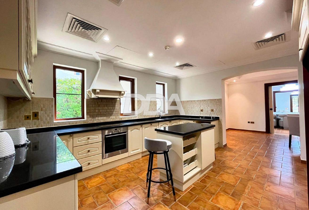 NEWLY FURNISHED | IMMACULATE | MOVE-IN READY photo 5