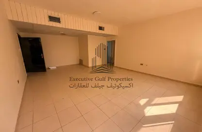 Apartment - 2 Bedrooms - 2 Bathrooms for rent in Hamdan Street - Abu Dhabi
