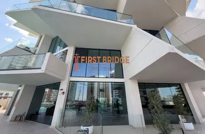 Apartment - 1 Bedroom - 2 Bathrooms for rent in Binghatti Phantom - District 17 - Jumeirah Village Circle - Dubai