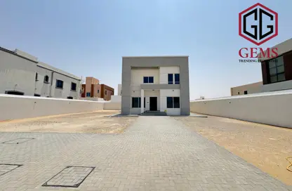 Villa - 4 Bedrooms - 5 Bathrooms for rent in Madinat Hind 3 - Dubai Land - Dubai