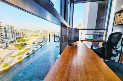 Apartment - 1 Bedroom - 2 Bathrooms for rent in The View - Al Raha Beach - Abu Dhabi