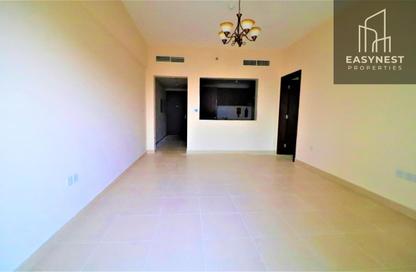 شقة - غرفة نوم - 1 حمام للايجار في غلوبال غولف ريزيدنس 2 - مدينة دبي الرياضية - دبي