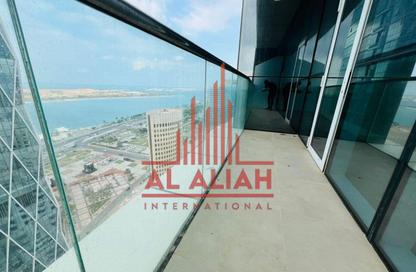 Apartment - 4 Bedrooms - 6 Bathrooms for rent in Corniche Road - Abu Dhabi