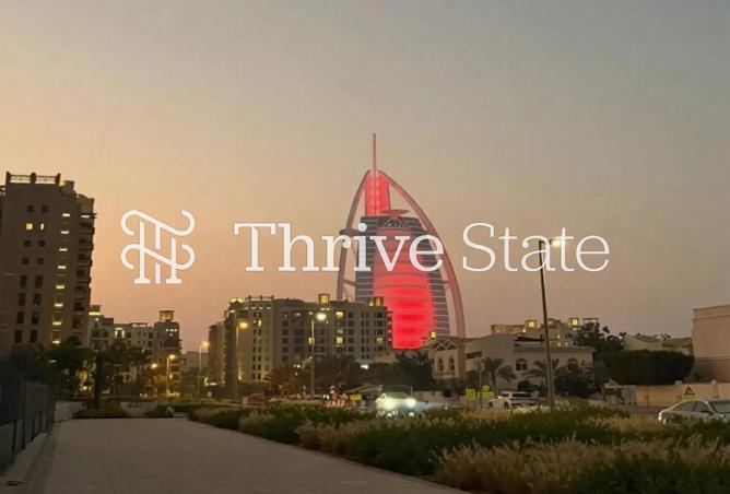 60518023 - Property Image 2