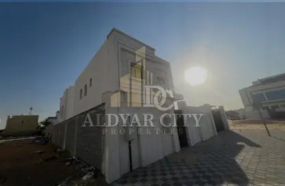 Villa - 4 Bedrooms - 6 Bathrooms for sale in Al Yasmeen 1 - Al Yasmeen - Ajman