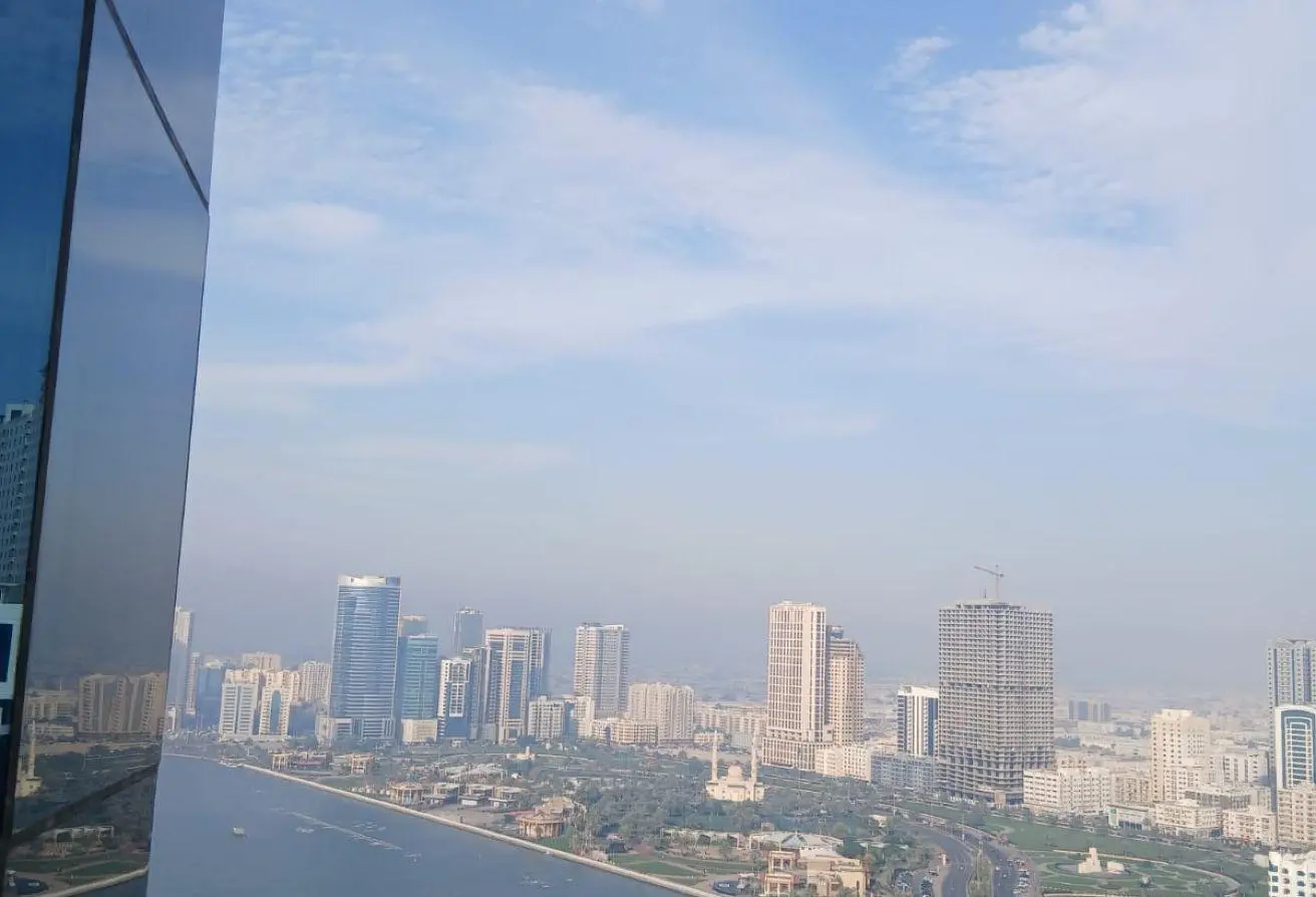 84477105 - Property Main Image