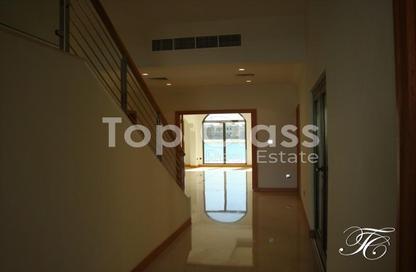 Villa - 5 Bedrooms - 6 Bathrooms for rent in Garden Homes Frond B - Garden Homes - Palm Jumeirah - Dubai Villa - 5 Bedrooms - 6 Bathrooms for rent in Garden Homes Frond B - Garden Homes - Palm Jumeirah - Dubai
